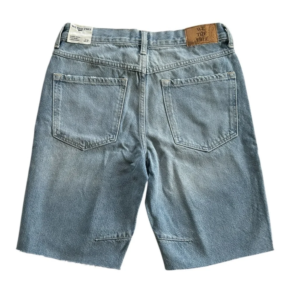 Free People Ghost Town Long Short Raw Hem Mid/High-rise Denim Size 27 NWT